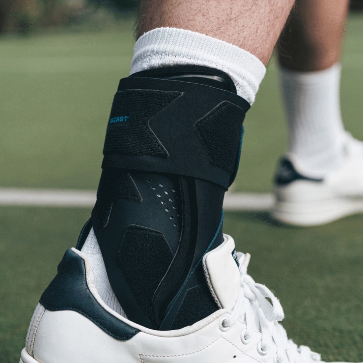 FLEXLITE Sport Hinged Ankle Brace